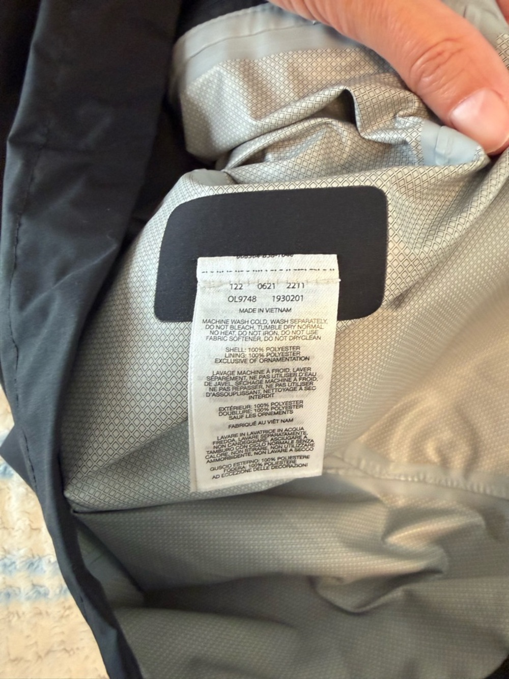 Women’s Mountain Hardware jacket XL - Picture 6 of 8